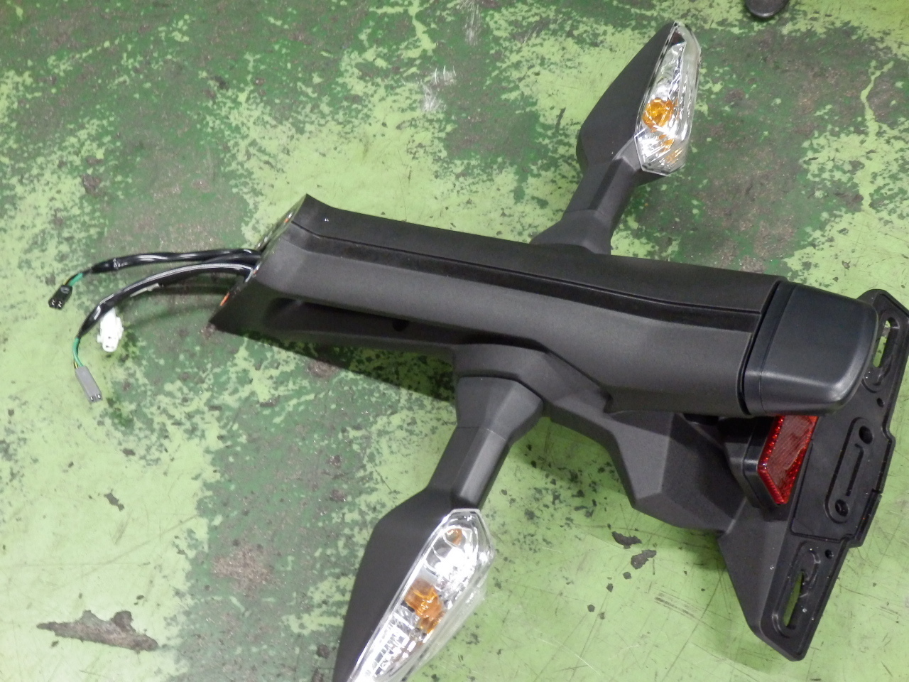 カワサキ ZX-6R】Active フェンダーレスKIT 装着しました!: バイク用品 